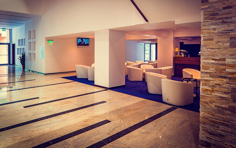 Perla Hotel Slanic Moldova Ngoại thất bức ảnh